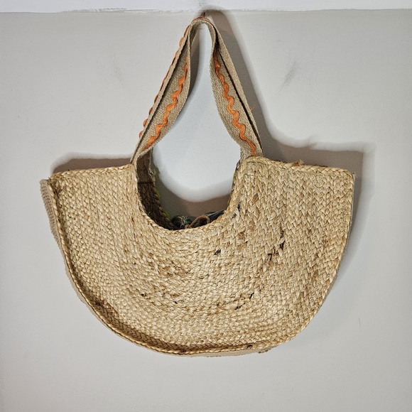 America & Beyond Bag 100% Jute Pom-Poms Tassels Beads Straw Tote - Picture 2 of 7